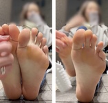 Rika Adachi&#39;s beautiful 24.5cm sole tickling! 4 minutes 31 seconds