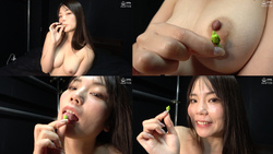 [Giant woman fetish! Chiharu-chan&#39;s rich tongue tongue saliva breast torture! ] Chiharu Nogi